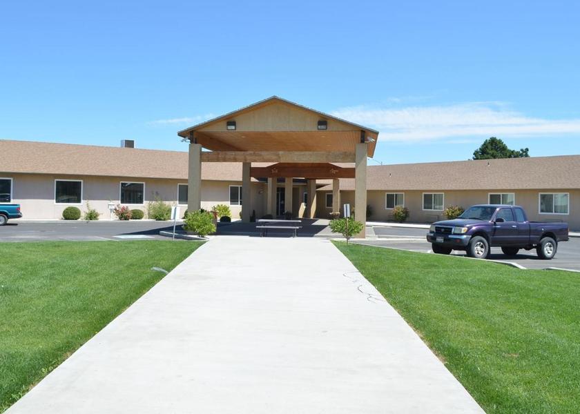 Missouri Quincy entrance