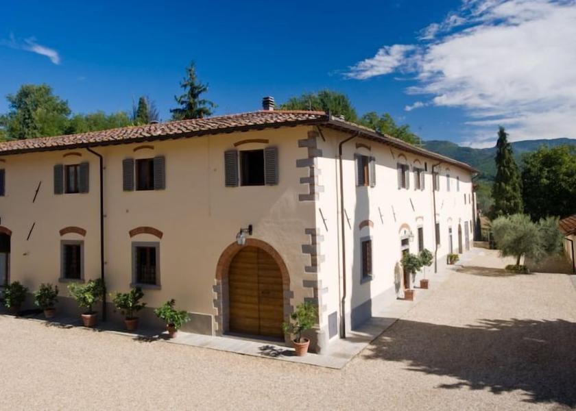 Tuscany Vicchio Exterior Detail