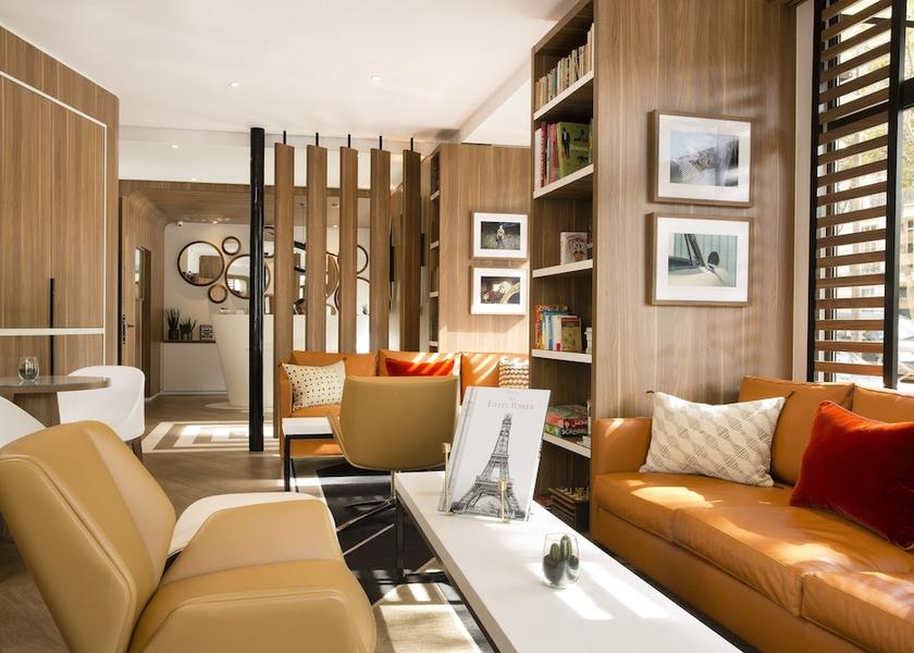 Ile-de-France Paris Lobby