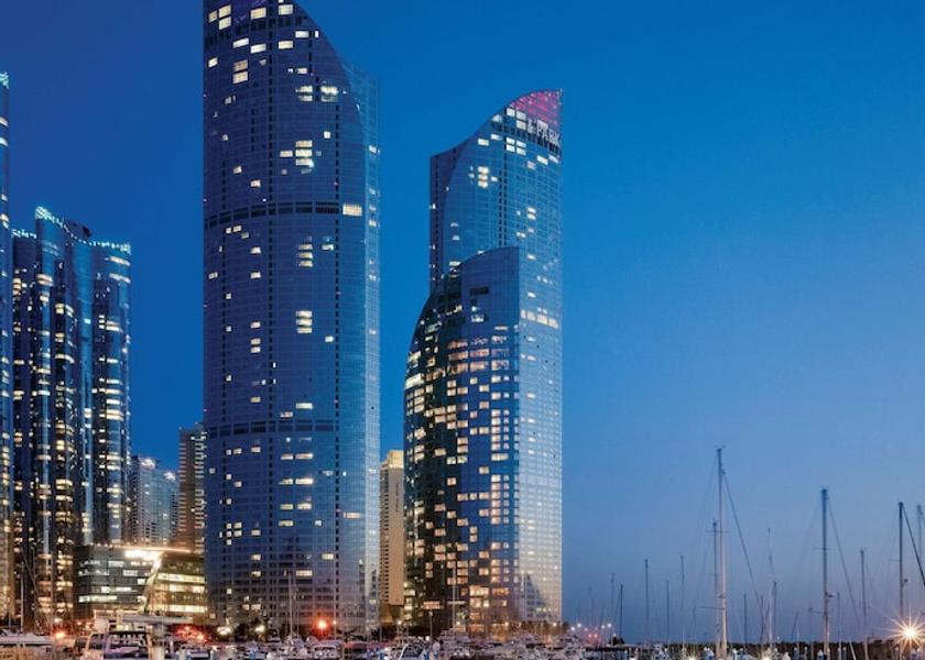  Busan Exterior