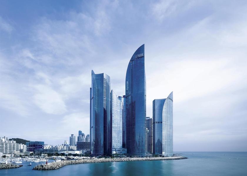  Busan Hotel Exterior