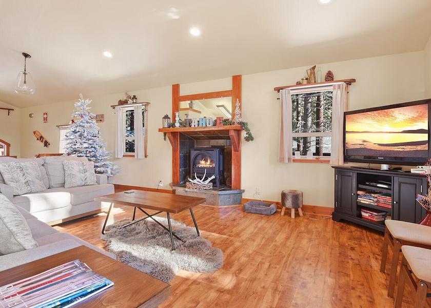 California Kings Beach Living Area