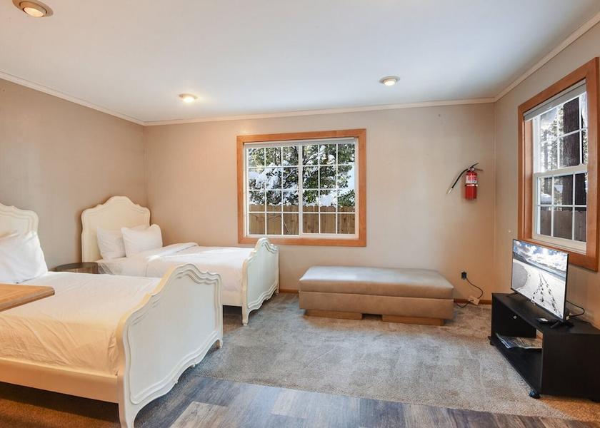 California Kings Beach Room