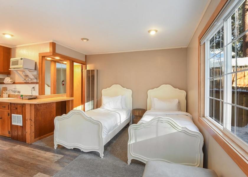 California Kings Beach Room