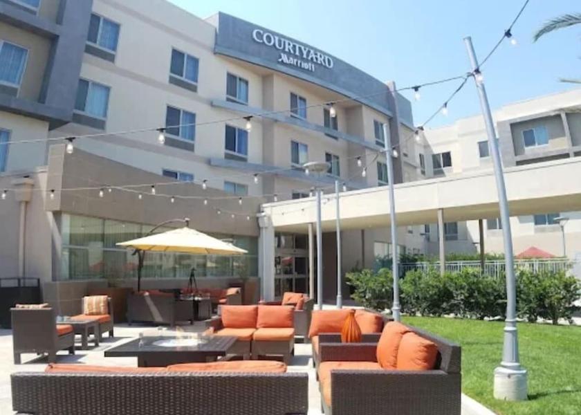 California Long Beach Terrace