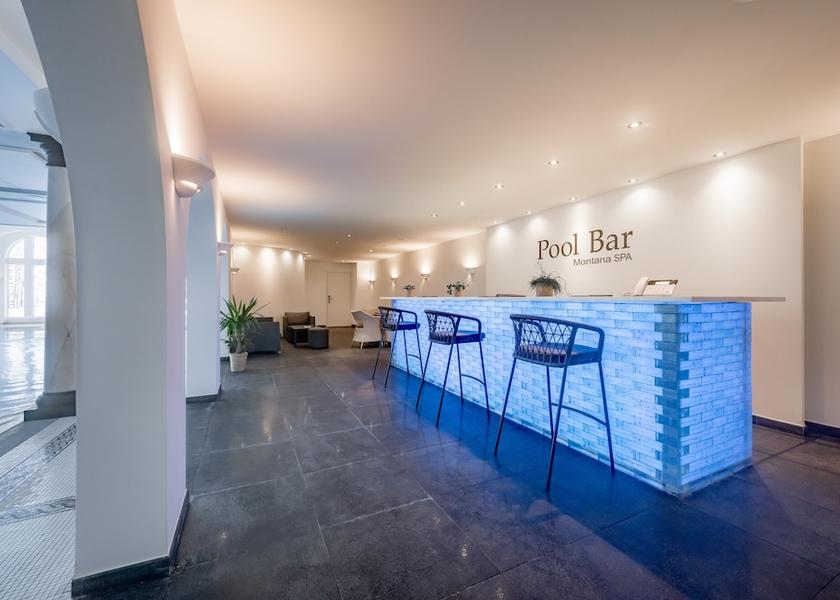 Graubünden Samnaun Poolside bar