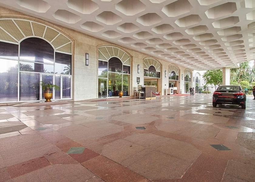 Maharashtra Mumbai Public Areas