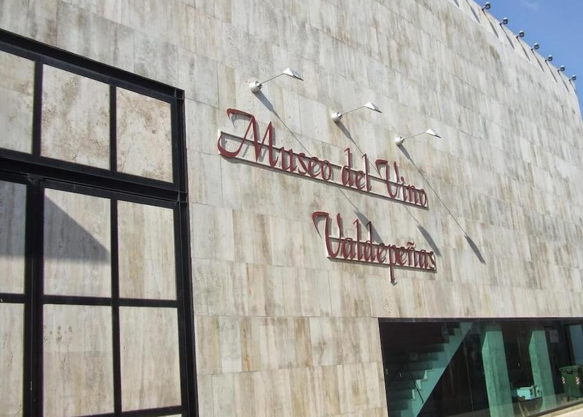 Castilla - La Mancha Valdepenas Exterior