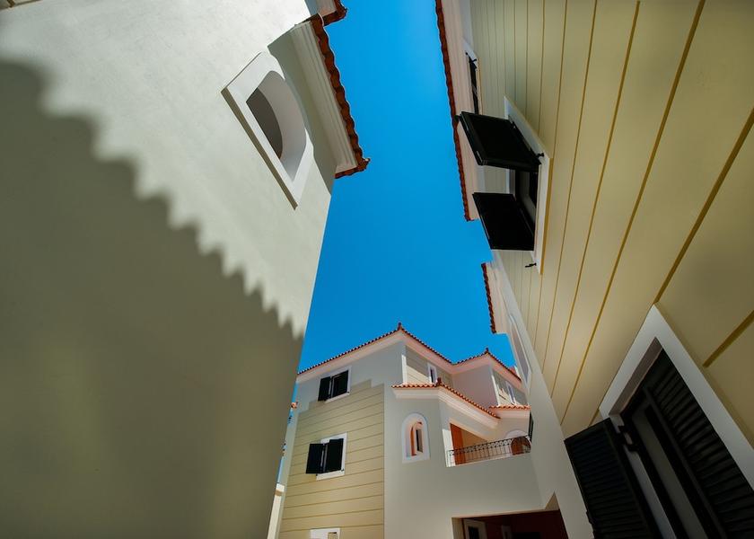 Peloponnese Region Trifylia Building design