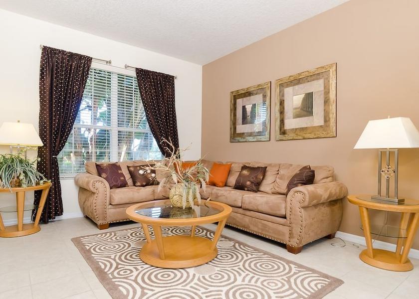 Florida Four Corners Business Centre