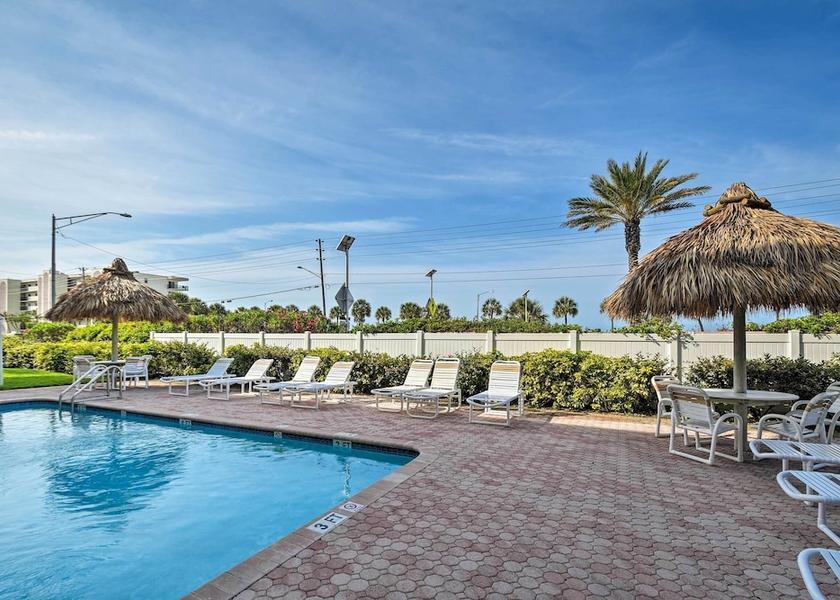 Florida Madeira Beach Interior Entrance