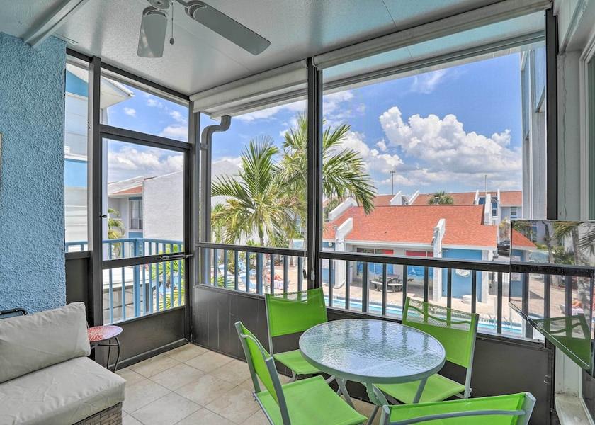 Florida Madeira Beach Interior Entrance