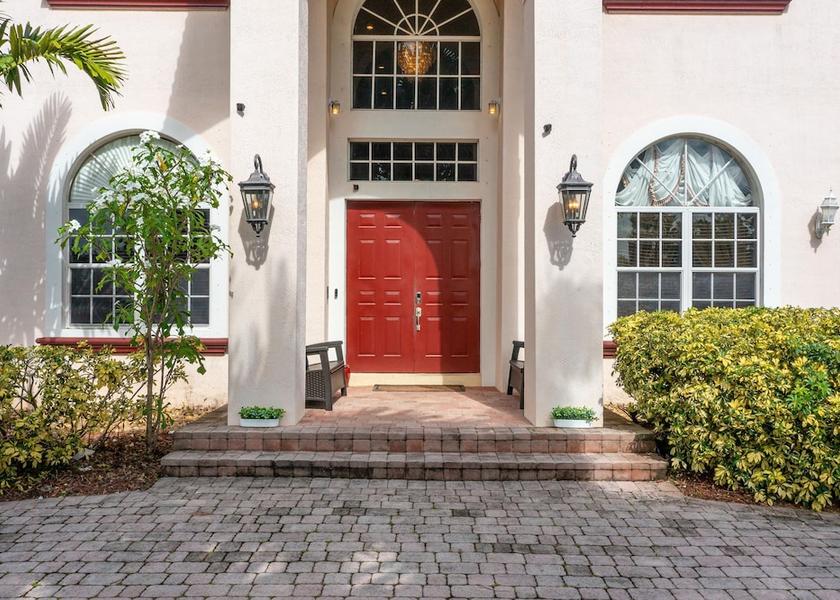 Florida Plantation Entrance