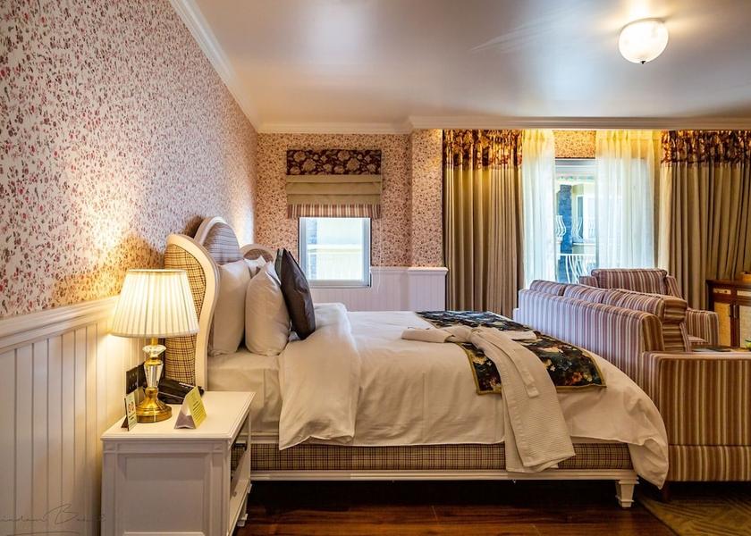 Uttarakhand Mussoorie Room