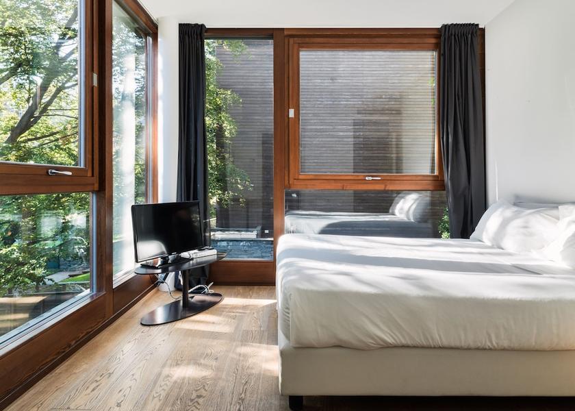 Lombardy Malgrate Room