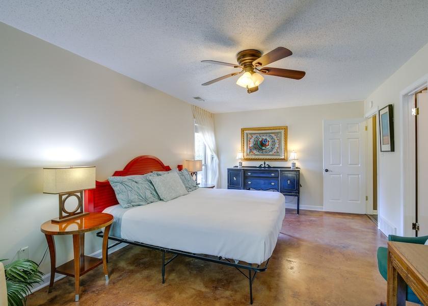 Mississippi Southaven Interior Entrance