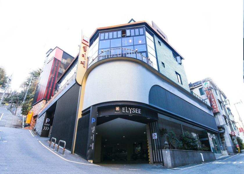  Busan Hotel Exterior