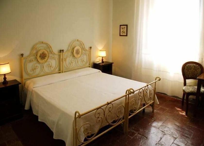 Tuscany Radda in Chianti Room