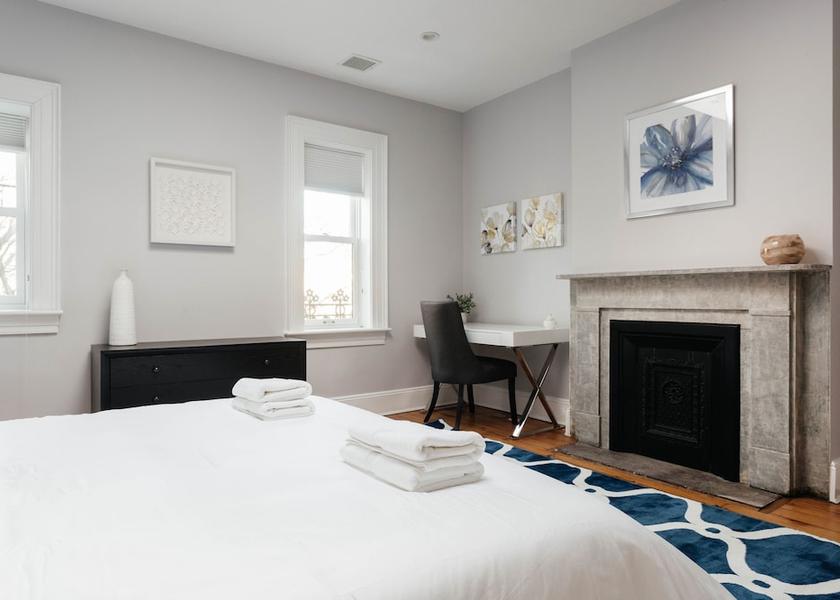 New Jersey Jersey City Room