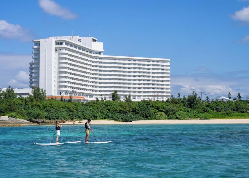 Okinawa Yomitan Beach