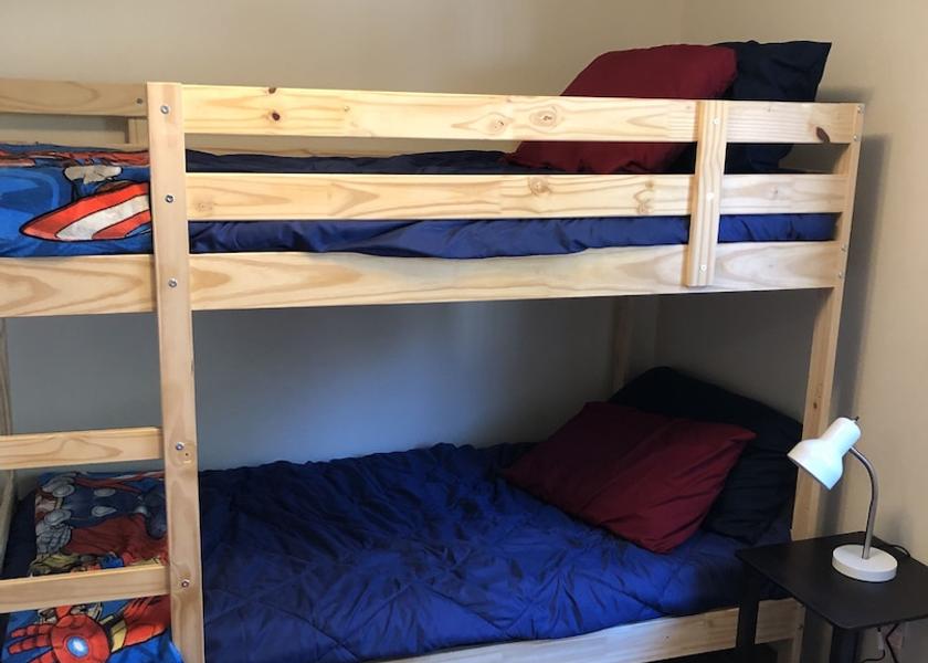 Oregon Lake Oswego Room