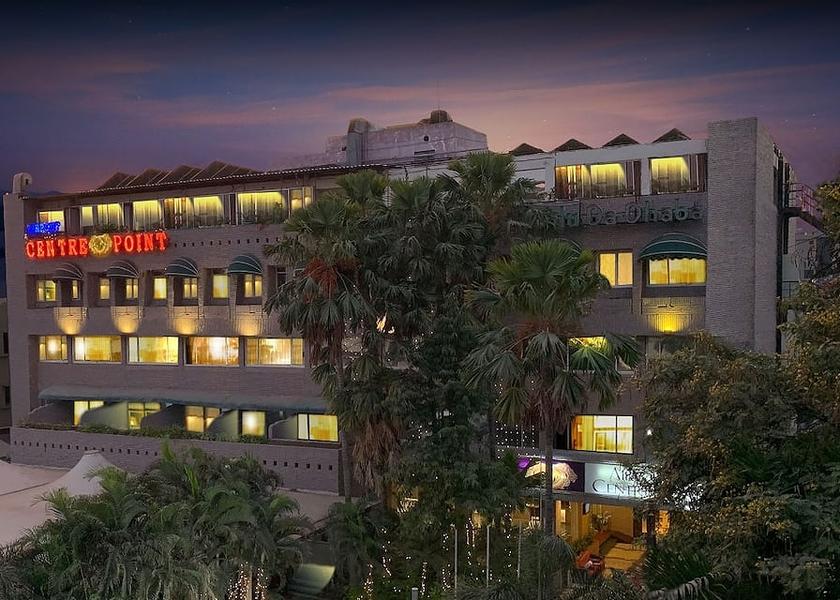 Hotel Building
