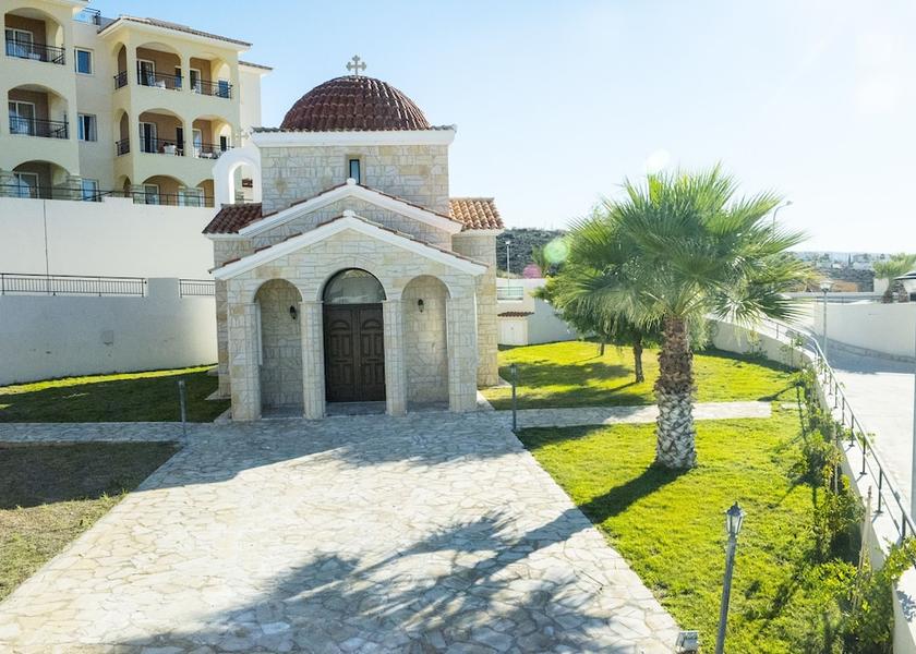  Emba Outdoor Wedding Area