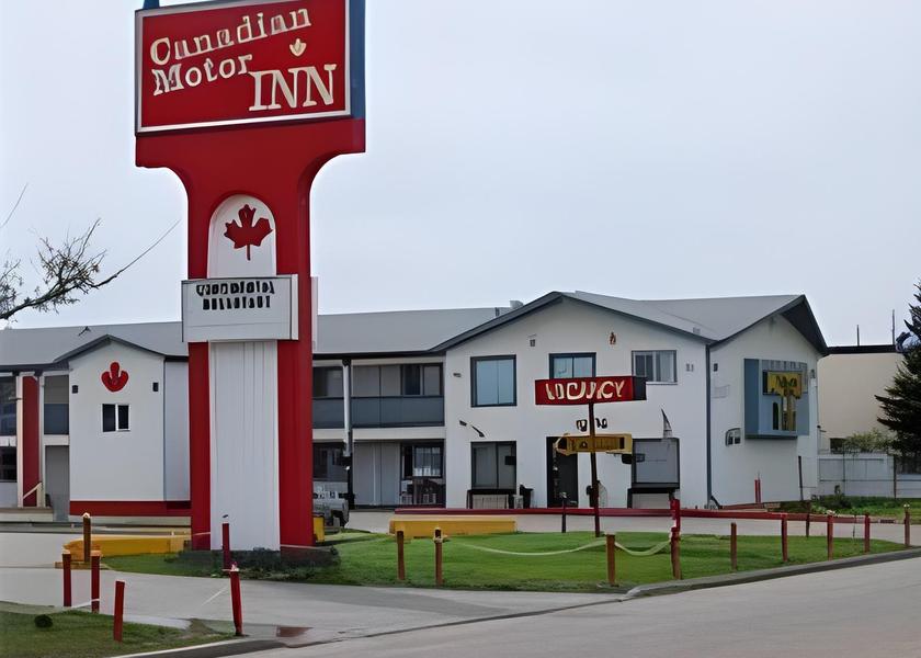 Alberta Grande Prairie Hotel Exterior