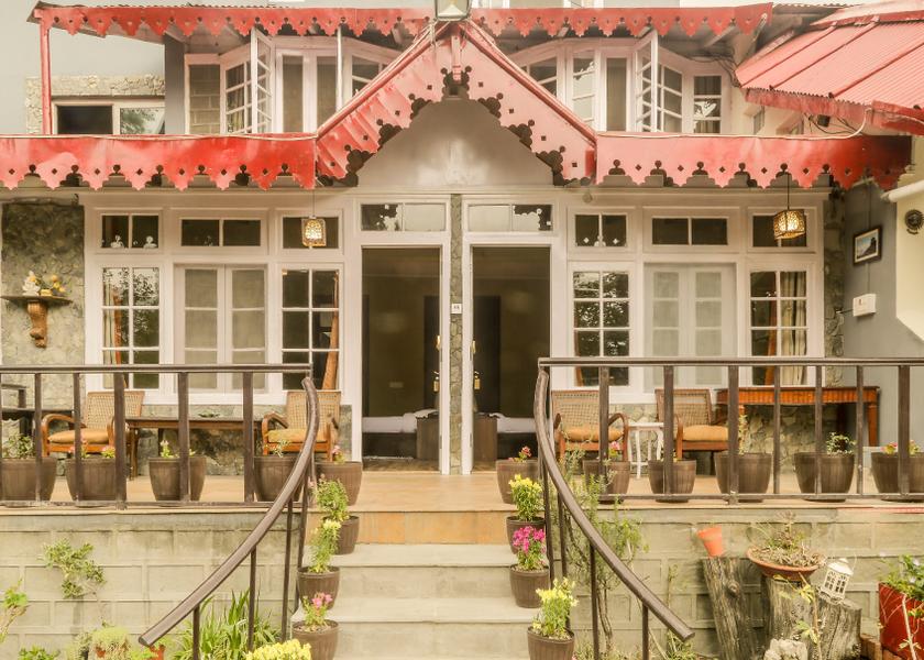 Uttarakhand Nainital Hotel Exterior