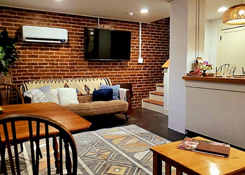 Virginia Culpeper Living Area