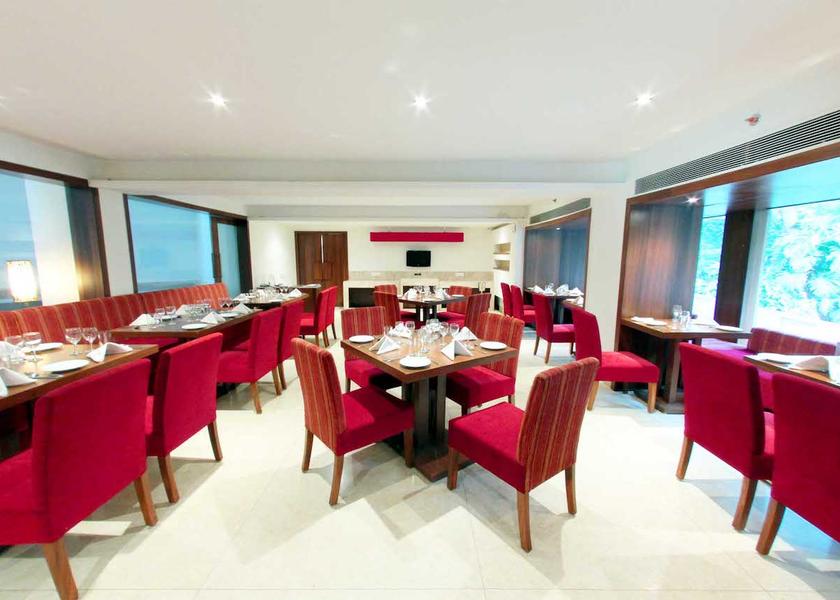 Maharashtra Nashik Food & Dining