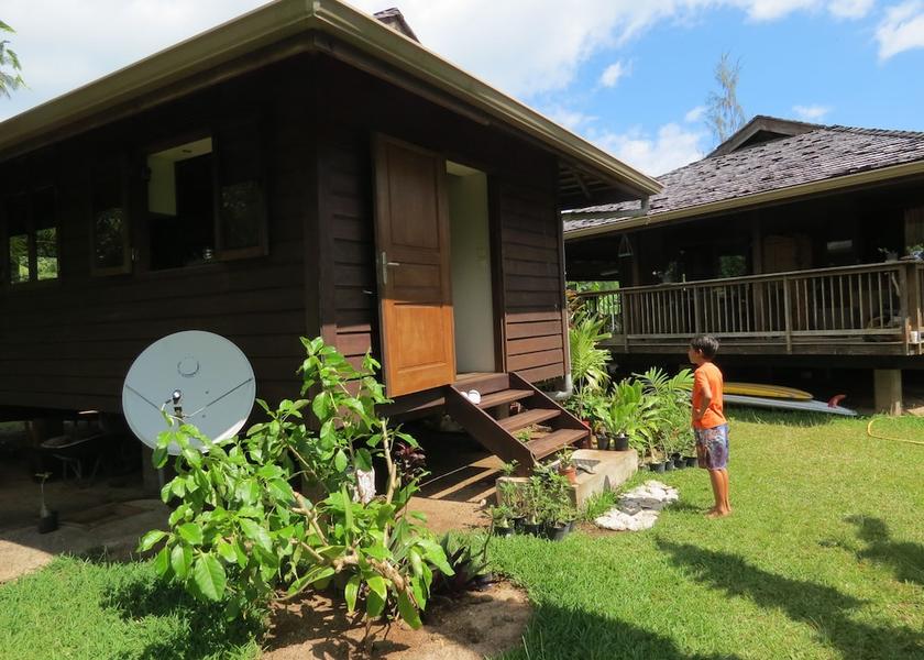 Windward Islands Moorea-Maiao Breakfast area