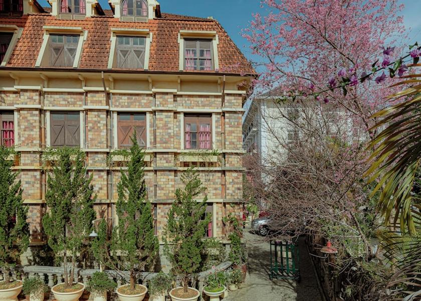 Lam Dong Da Lat Exterior Detail