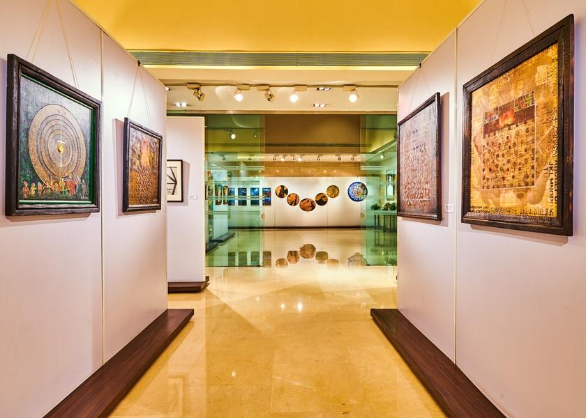 Delhi Delhi Public Areas
