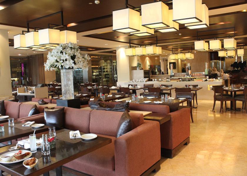Delhi Delhi Food & Dining