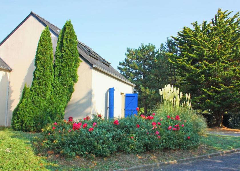 Brittany Arzon Facade