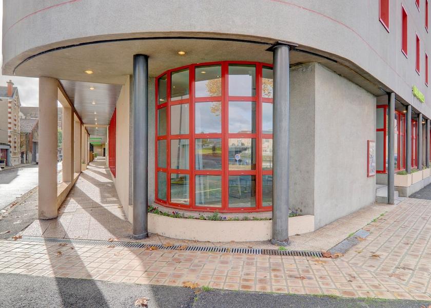 Auvergne-Rhône-Alpes Montlucon Facade