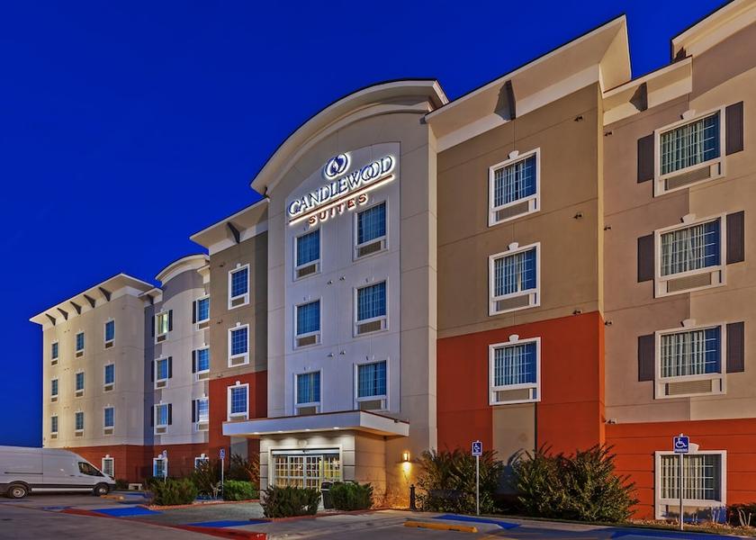 Texas Amarillo Exterior Detail