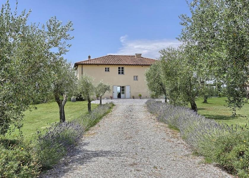 Tuscany Castellina Marittima Room