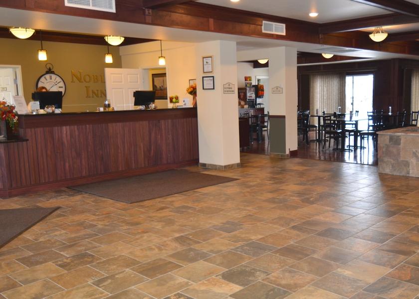 North Dakota Minot Lobby