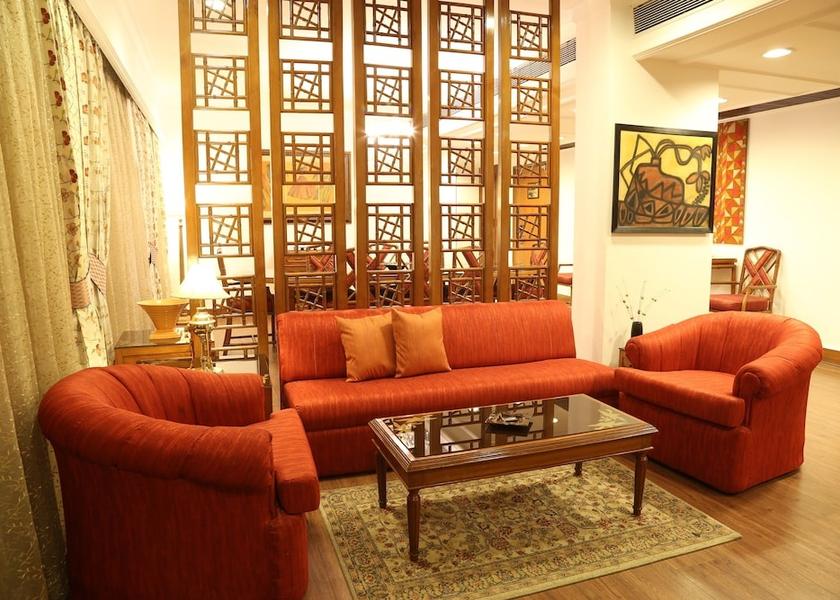 Delhi Delhi Lobby sitting area