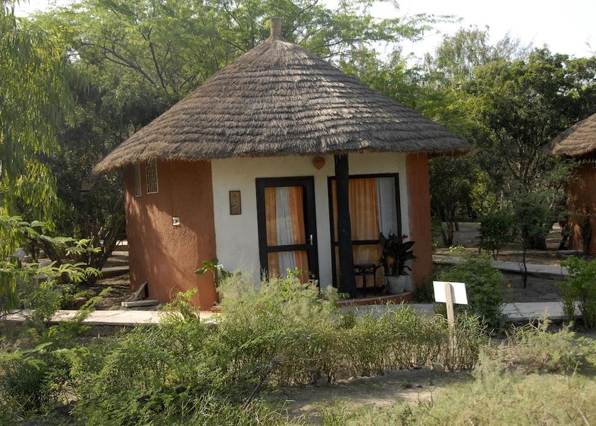  Ndangane Exterior Detail