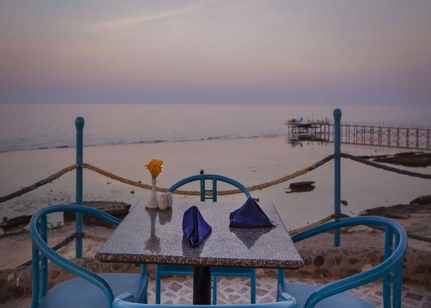  El Quseir Restaurant