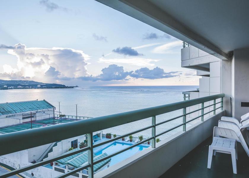  Tamuning Hotel Exterior