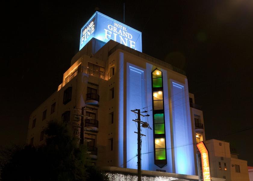 Osaka Toyonaka Front of property - evening/night