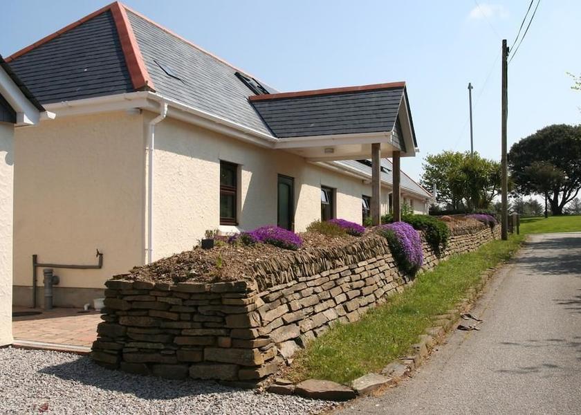 England Helston Exterior Detail