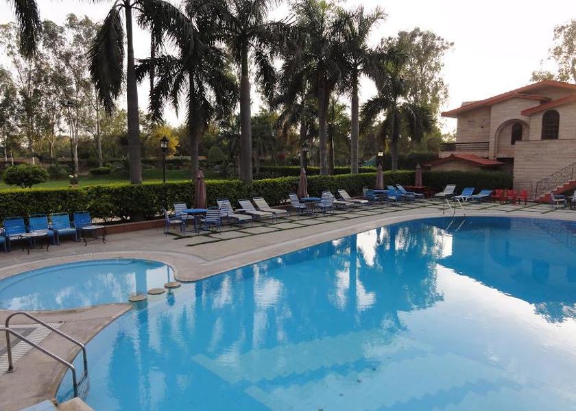 Delhi Delhi Swimming pool