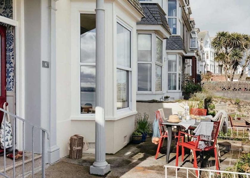 England St Ives Facade