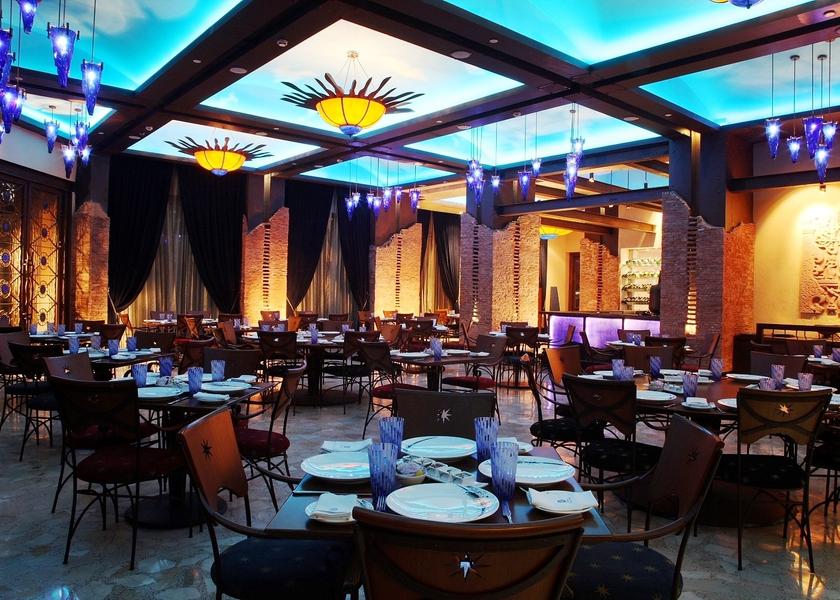Delhi Delhi Food & Dining