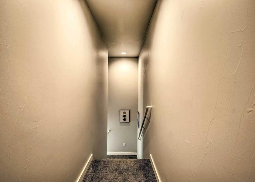 Montana Belgrade Interior Entrance